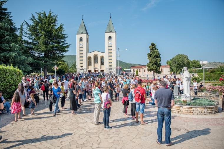 Crkvena hodočašća u Međugorje tema Argumenata HKR-a