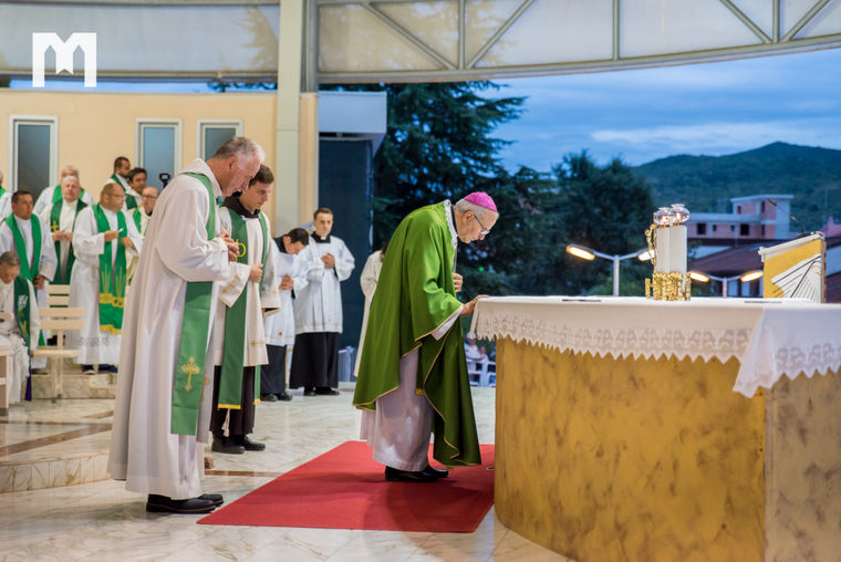 Nadbiskup Trsta mons. Giampaolo Crepaldi: U Međugorju nam stiže hitan poziv na obraćenje