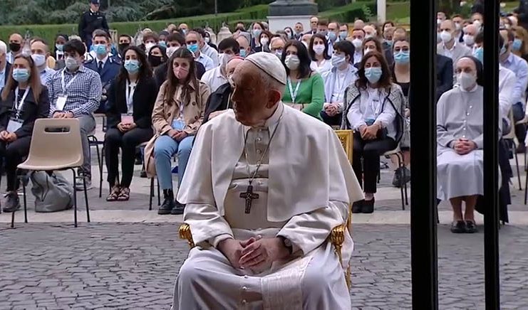 I Međugorje ujedinjeno u molitvi krunice s papom Franjom