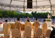 Proslavljena 45. obljetnica Gospinih ukazanja u Međugorju – Mjesto oprosta i novih početaka